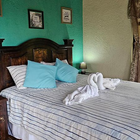 Rancho Fortaleza -Hotel & Spa- San Antonio Palopo Екстер'єр фото